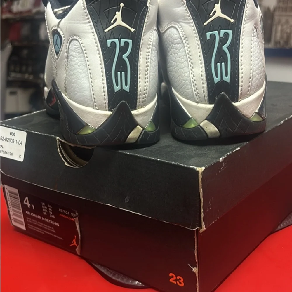 Jordan Little Kids White Black Teal Basketball Sneakers